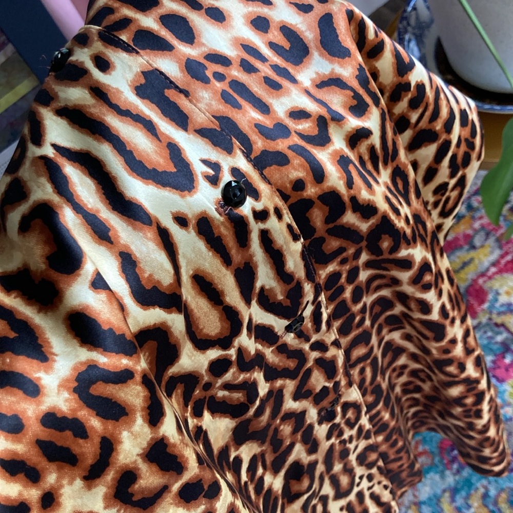 Caroline Rose leopard print 100% silk tunic. Size L - Picture 11 of 11